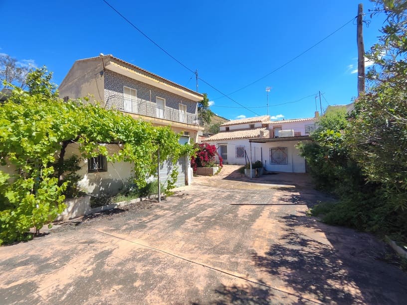 5 slaapkamer Finca/Landhuis te koop in Fortuna met garage - € 119.000 (Ref: 9850294)