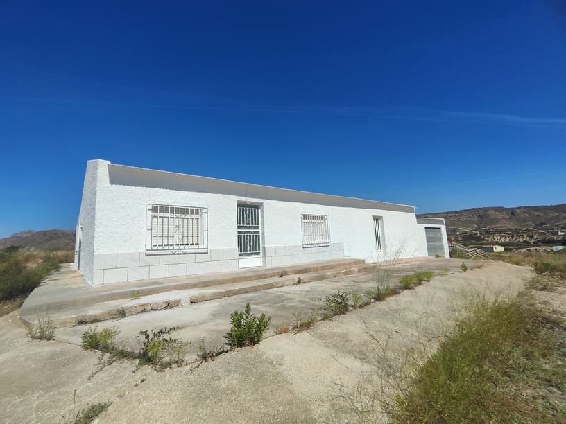 5 bedroom Finca/Country House for sale in Abanilla with garage - € 94,000 (Ref: 9872477)
