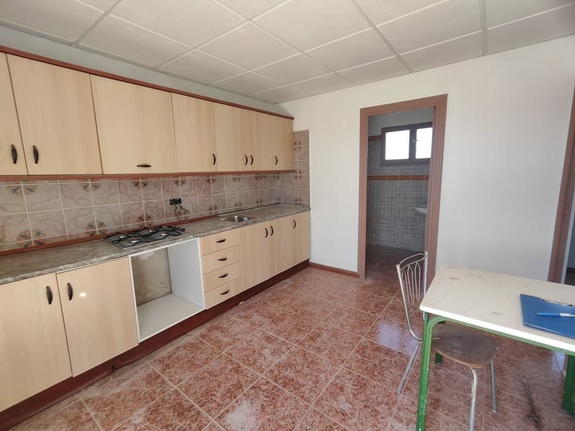5 bedroom Finca/Country House for sale in Abanilla with garage - € 94,000 (Ref: 9872477)