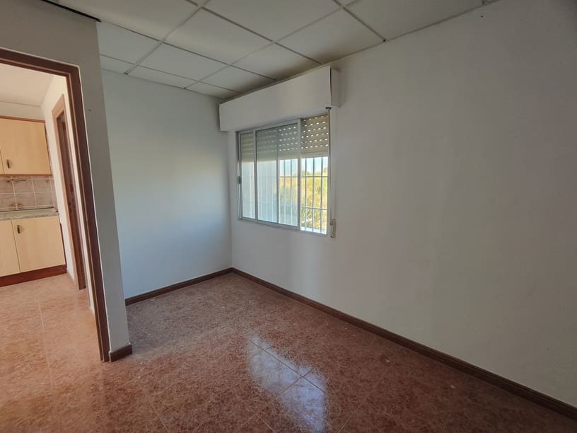 5 bedroom Finca/Country House for sale in Abanilla with garage - € 94,000 (Ref: 9872477)