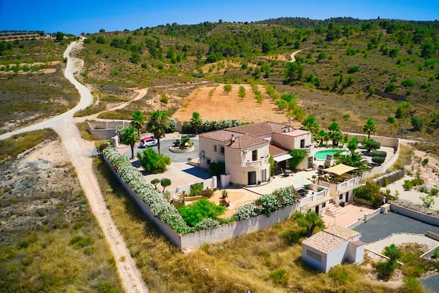 6 sovrum Finca/Hus på landet till salu i Barbarroja med pool garage - 535 000 € (Ref: 9909341)