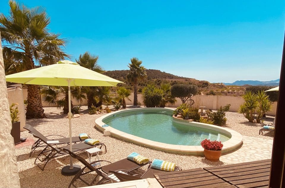 6 sovrum Finca/Hus på landet till salu i Barbarroja med pool garage - 535 000 € (Ref: 9909341)