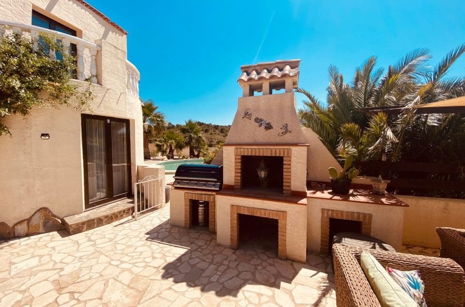 6 sovrum Finca/Hus på landet till salu i Barbarroja med pool garage - 535 000 € (Ref: 9909341)