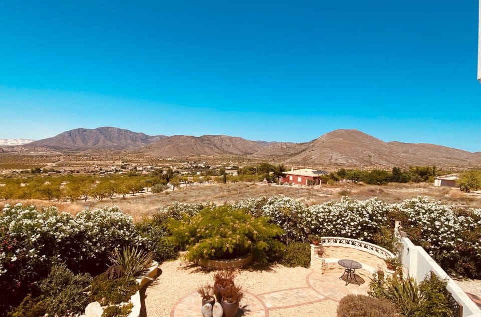 6 sovrum Finca/Hus på landet till salu i Barbarroja med pool garage - 535 000 € (Ref: 9909341)