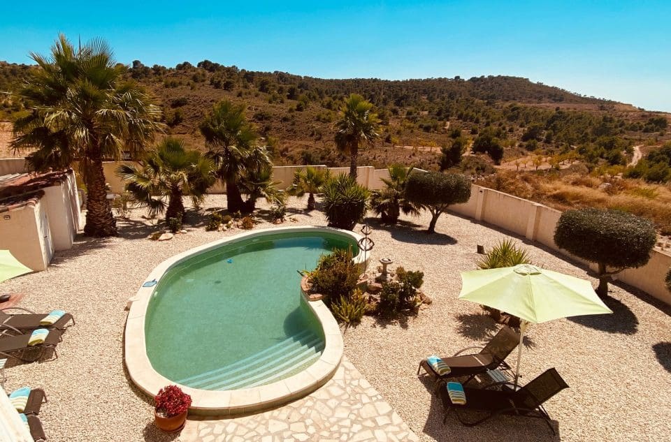 6 sovrum Finca/Hus på landet till salu i Barbarroja med pool garage - 535 000 € (Ref: 9909341)