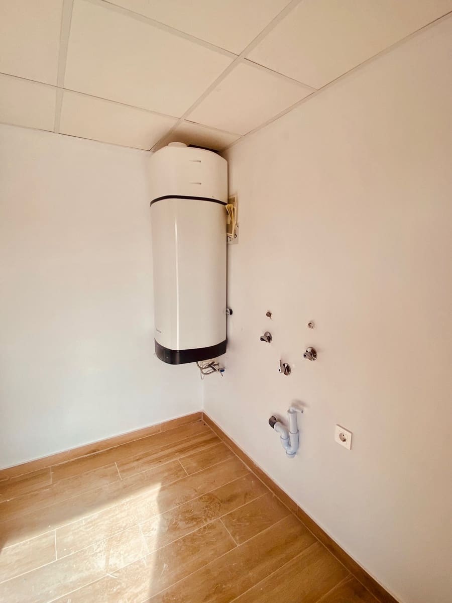 3 chambre Villa/Maison à vendre à Macisvenda avec piscine garage - 384 950 € (Ref: 9918942)
