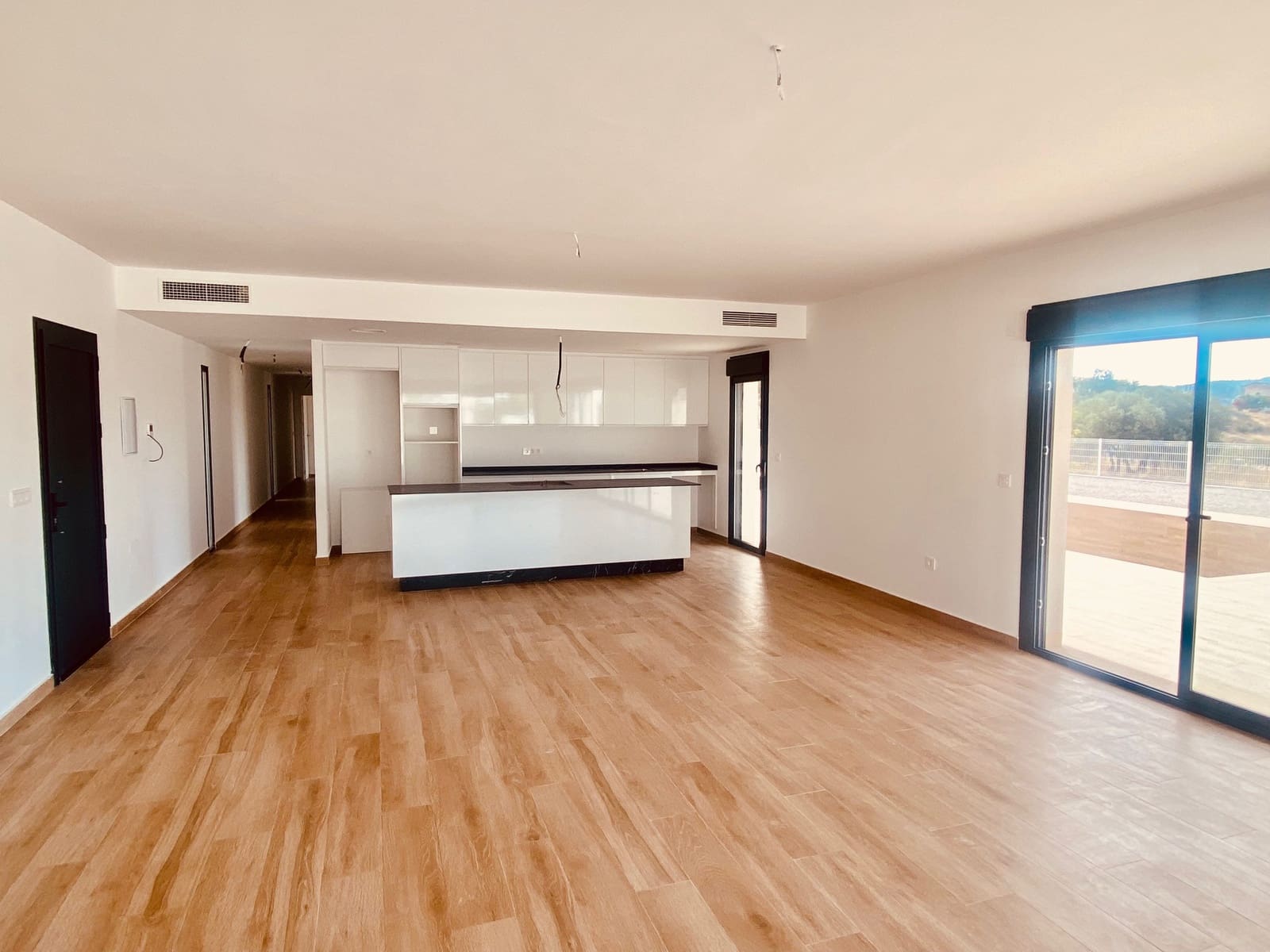 3 chambre Villa/Maison à vendre à Macisvenda avec piscine garage - 384 950 € (Ref: 9918942)