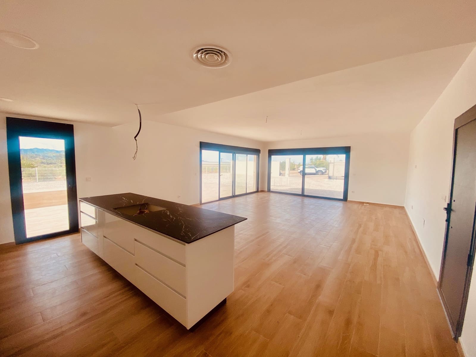 3 chambre Villa/Maison à vendre à Macisvenda avec piscine garage - 384 950 € (Ref: 9918942)