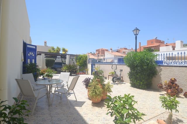 4 soveværelse Byhus til salg i Fortuna med swimmingpool - € 299.950 (Ref: 9931139)