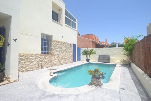 4 soveværelse Byhus til salg i Fortuna med swimmingpool - € 299.950 (Ref: 9931139)