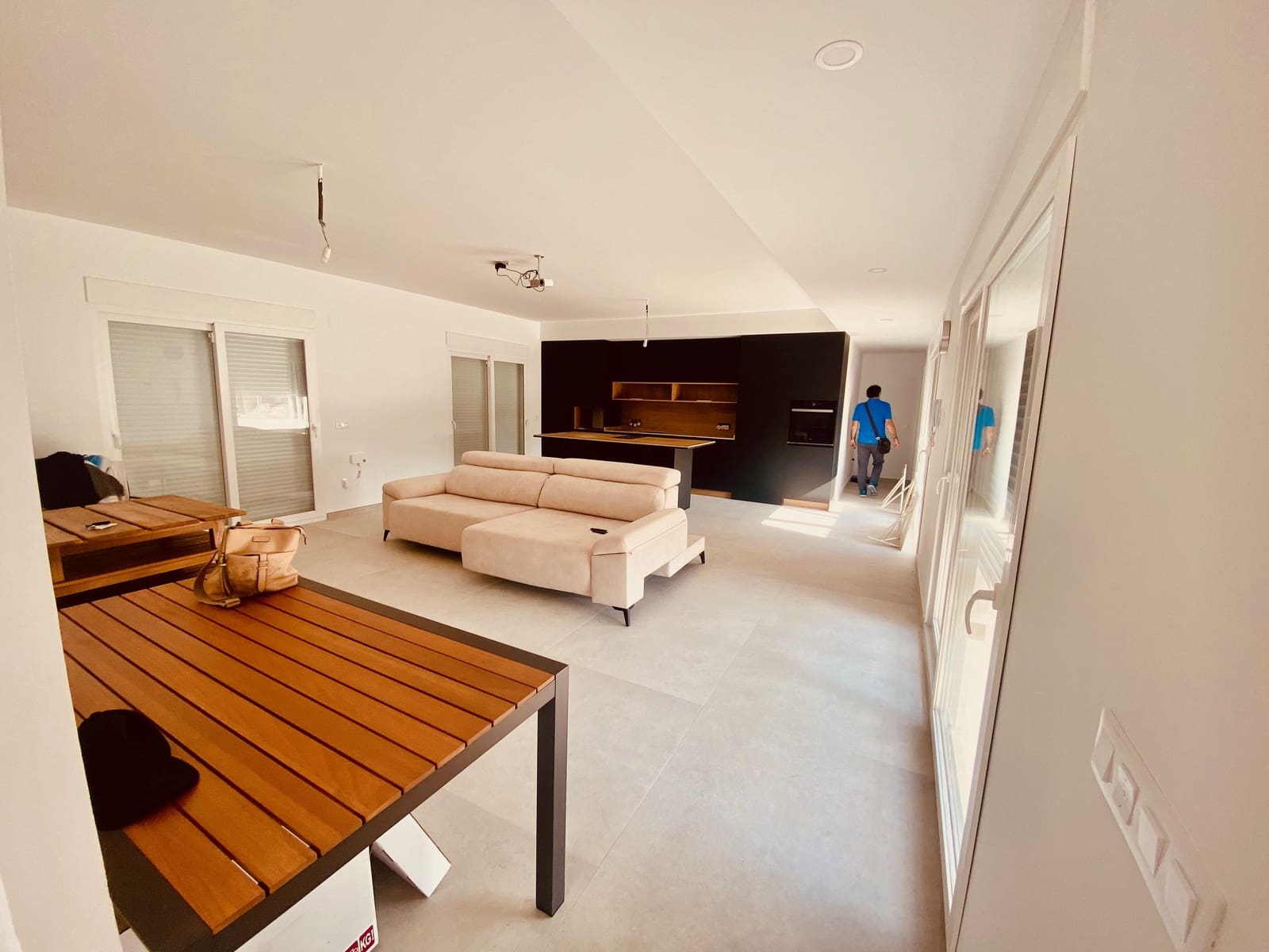 3 soveværelse Villa til salg i Pinoso med swimmingpool garage - € 365.000 (Ref: 9932114)