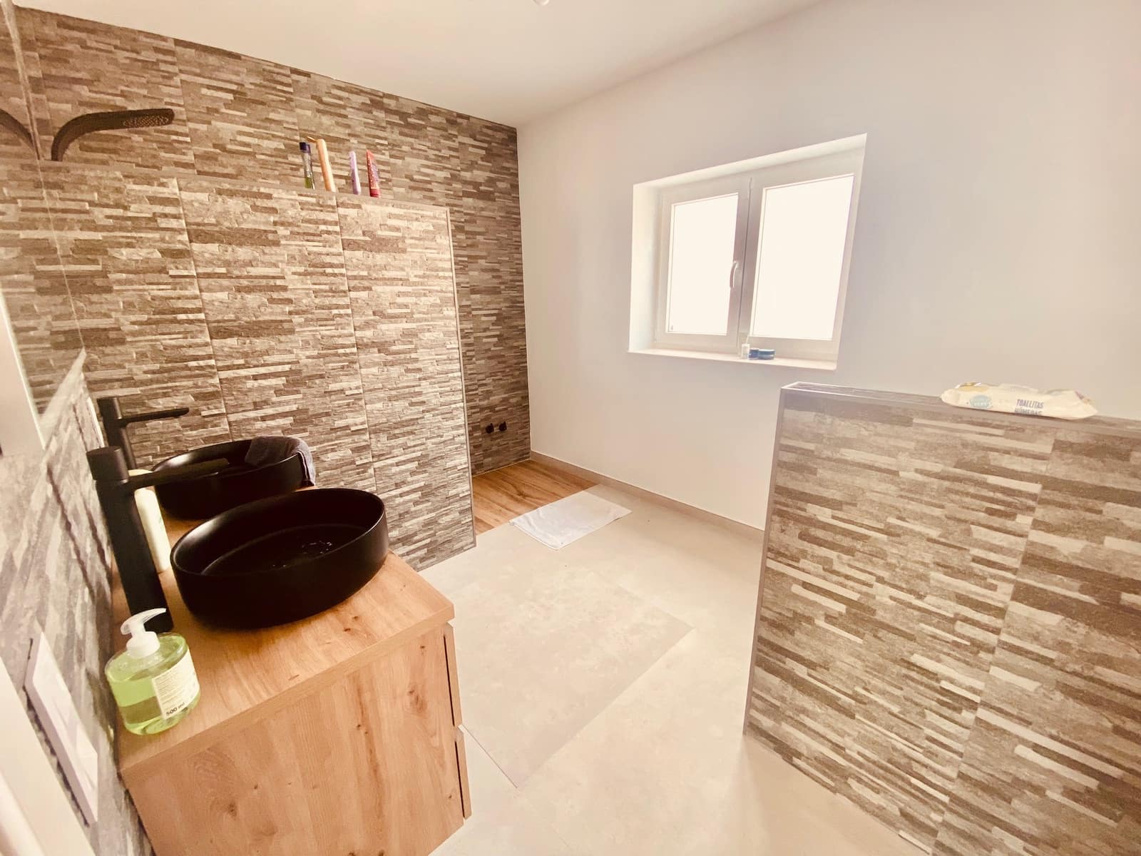 3 soveværelse Villa til salg i Pinoso med swimmingpool garage - € 365.000 (Ref: 9932114)