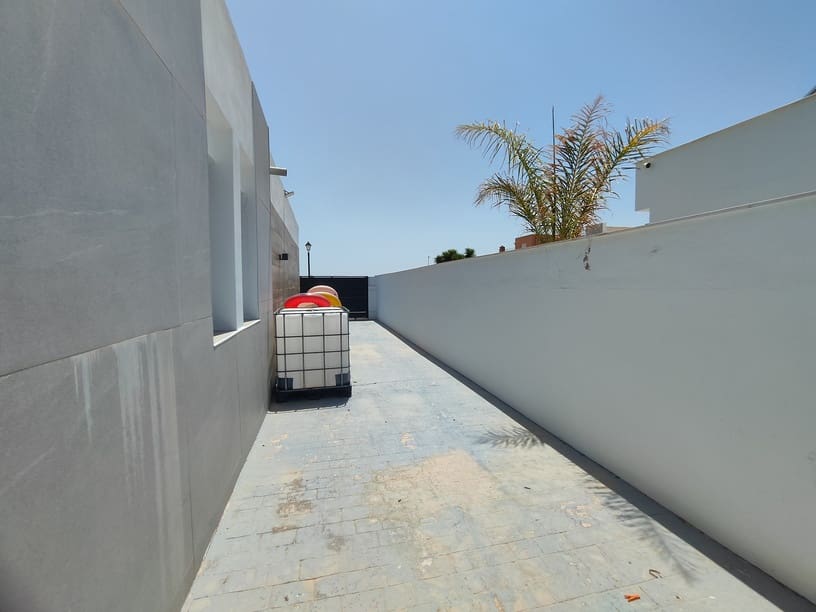 Casa de 4 habitaciones en Fortuna en venta con piscina garaje - 355.000 € (Ref: 9994482)