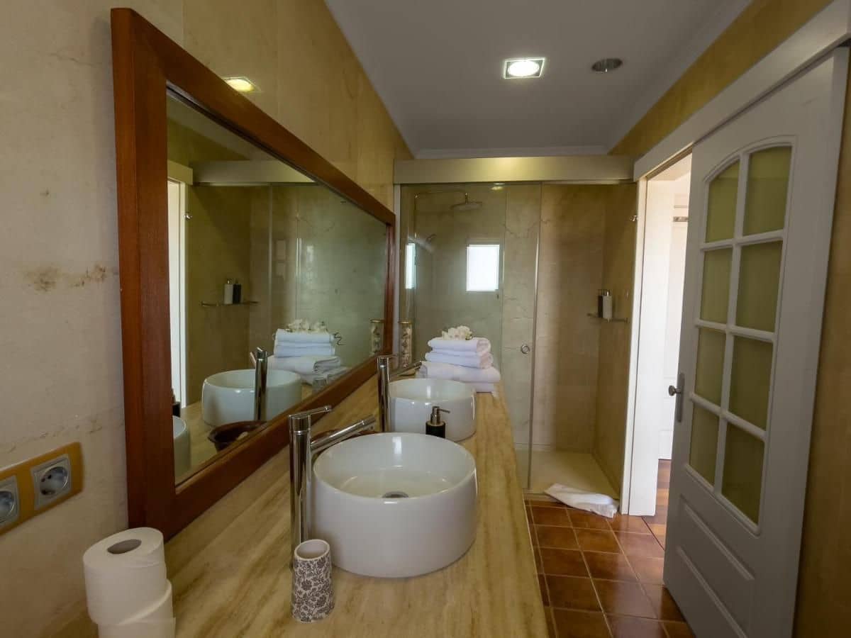 10 soveværelse Villa til salg i Santa Brigida med swimmingpool garage - € 2.500.000 (Ref: 5150099)