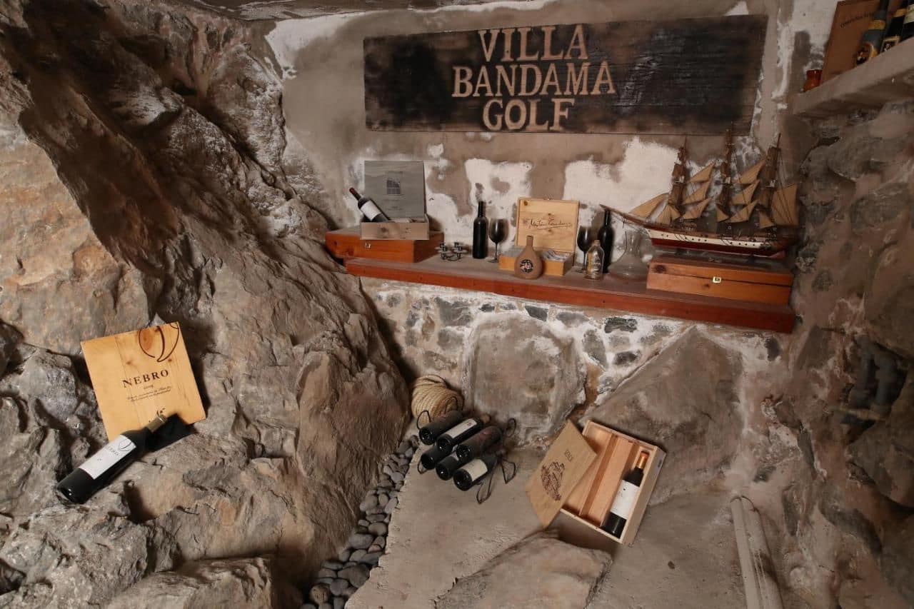 10 soveværelse Villa til salg i Santa Brigida med swimmingpool garage - € 2.500.000 (Ref: 5150099)