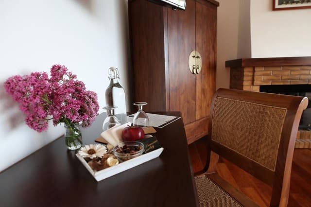 10 bedroom Hotel for sale in Santa Brígida with pool garage - € 2,500,000 (Ref: 5239466)