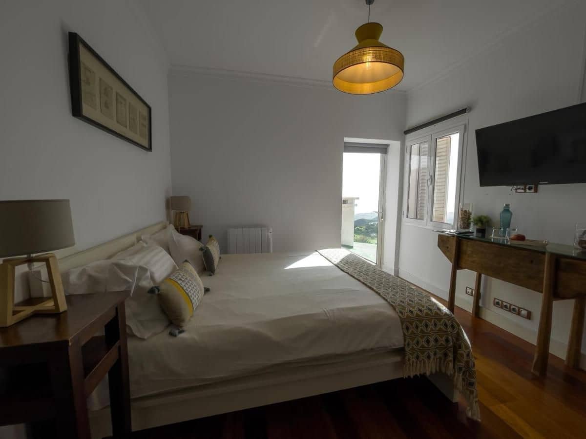 10 soveværelse Hotel til salg i Santa Brigida med swimmingpool garage - € 2.500.000 (Ref: 5239466)