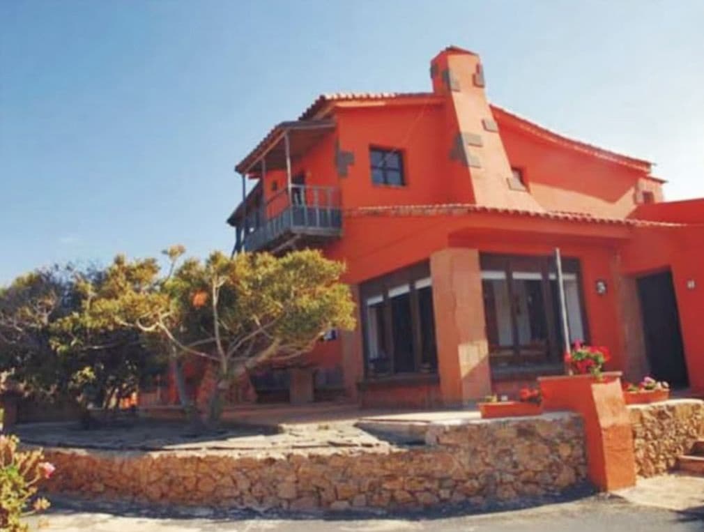 16 soveværelse Finca/Landehus til salg i Betancuria med swimmingpool garage - € 2.950.000 (Ref: 7203018)