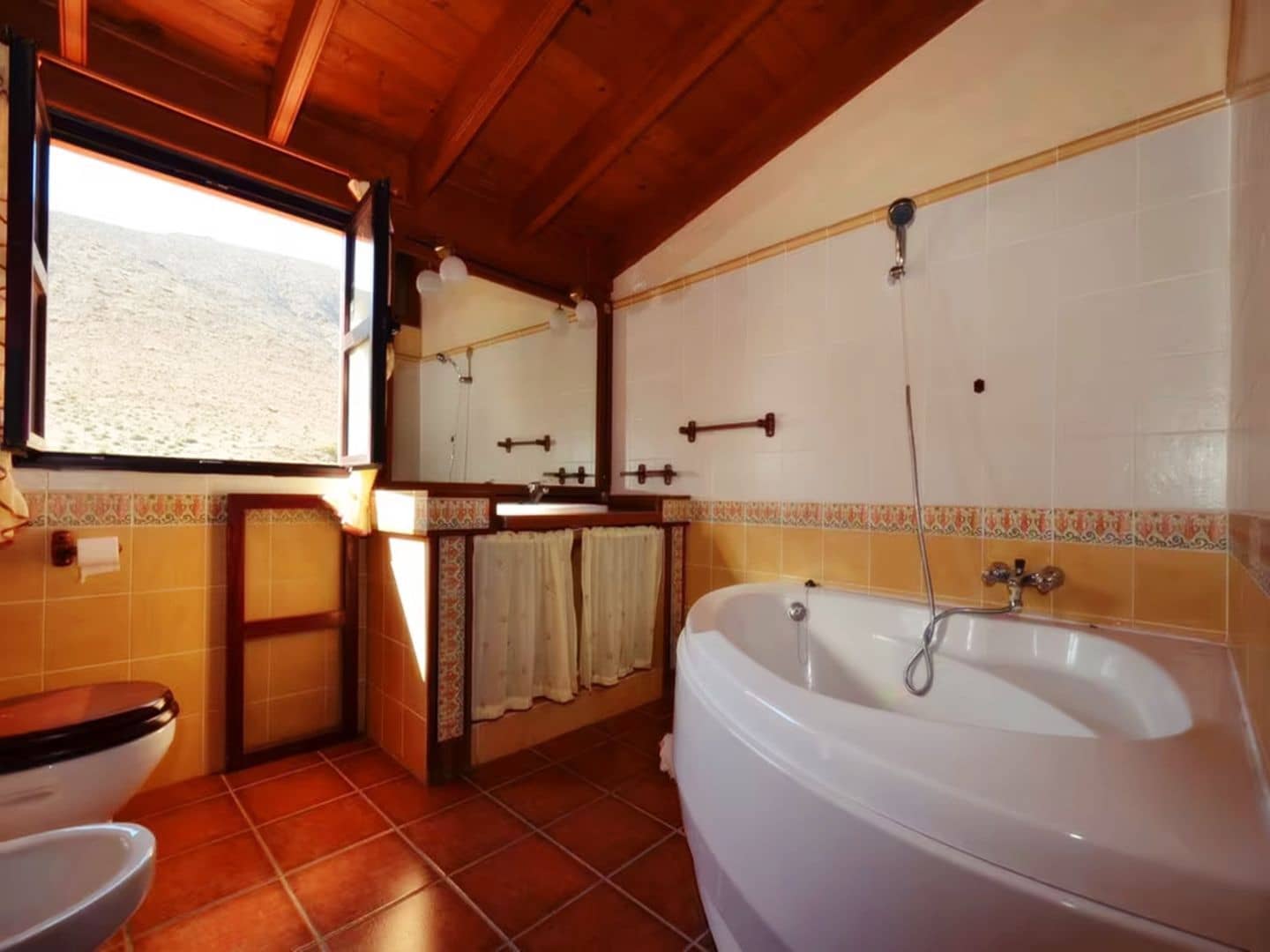 16 soveværelse Finca/Landehus til salg i Betancuria med swimmingpool garage - € 2.950.000 (Ref: 7203018)