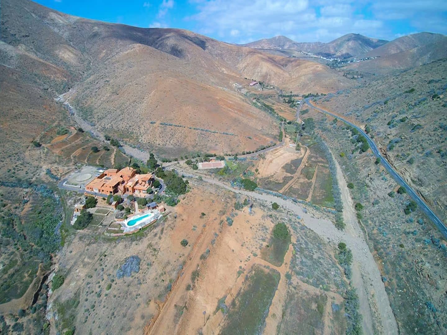 16 soveværelse Finca/Landehus til salg i Betancuria med swimmingpool garage - € 2.950.000 (Ref: 7203018)