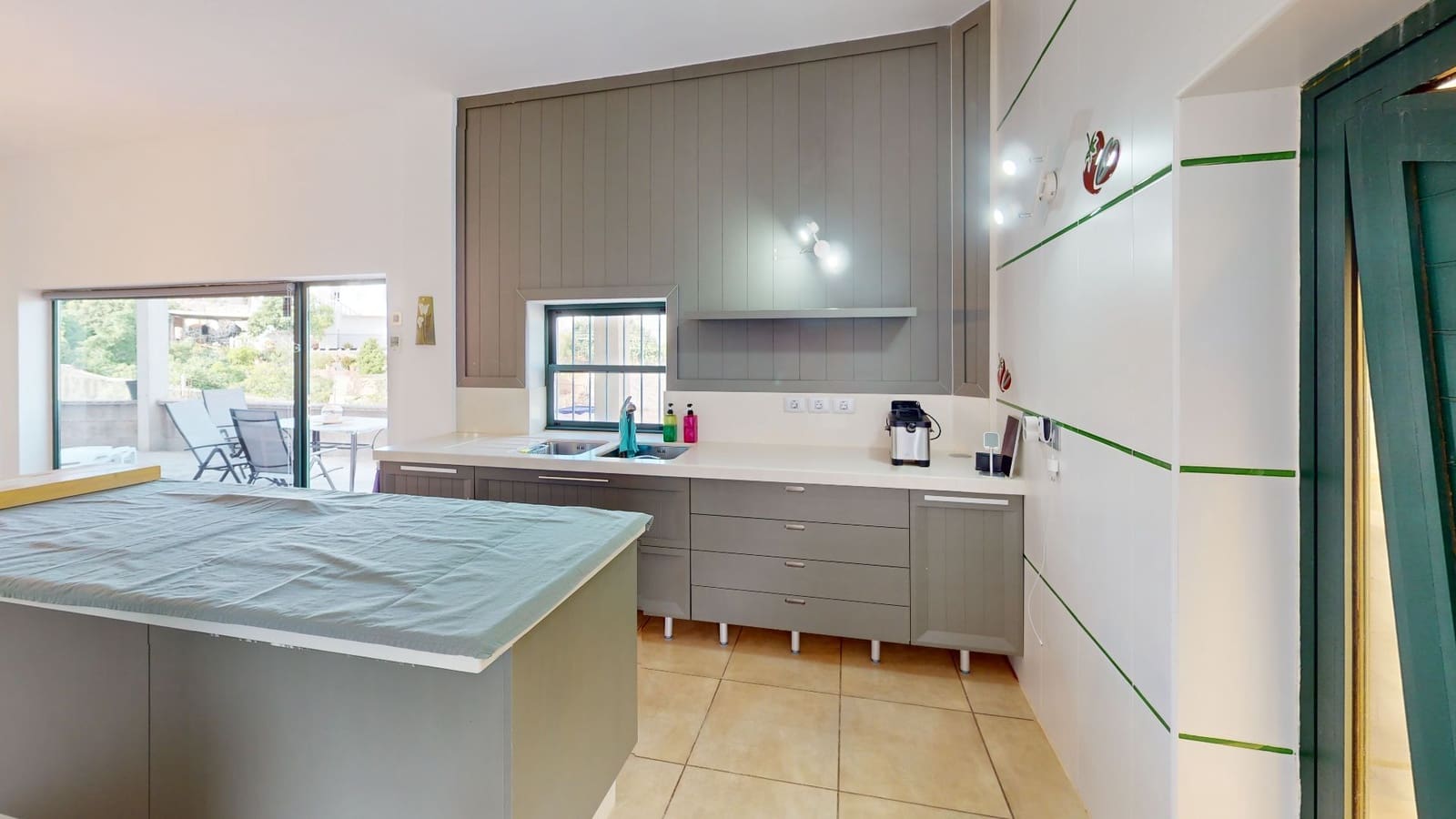 2 soveværelse Villa til salg i El Salobre med garage - € 425.000 (Ref: 7973988)