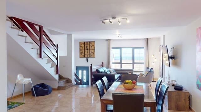 5 sypialnia Dom blizniak na sprzedaż w Arinaga, Agüimes z garażem - 459 000 € (Ref: 8322516)