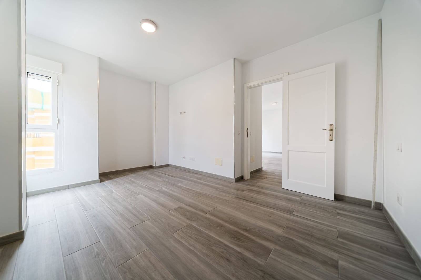 2 soveværelse Lejlighed til salg i Las Palmas de Gran Canaria med garage - € 259.000 (Ref: 9893766)