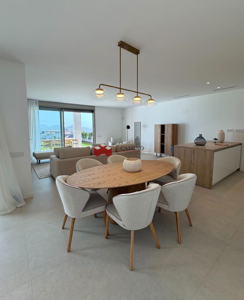 3 slaapkamer Villa te koop in Las Palmas de Gran Canaria met zwembad garage - € 1.095.000 (Ref: 10050693)