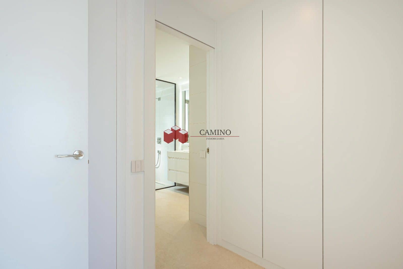 3 slaapkamer Villa te koop in Las Palmas de Gran Canaria met zwembad garage - € 1.095.000 (Ref: 10050693)
