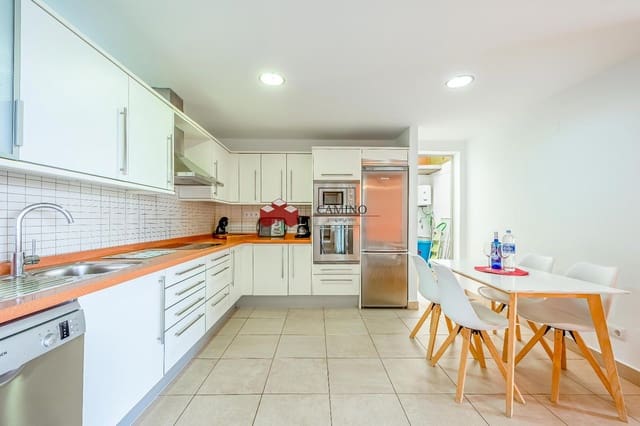 Chalet de 2 habitaciones en Salobre Golf, San Bartolomé de Tirajana en venta con piscina - 850.000 € (Ref: 10062811)