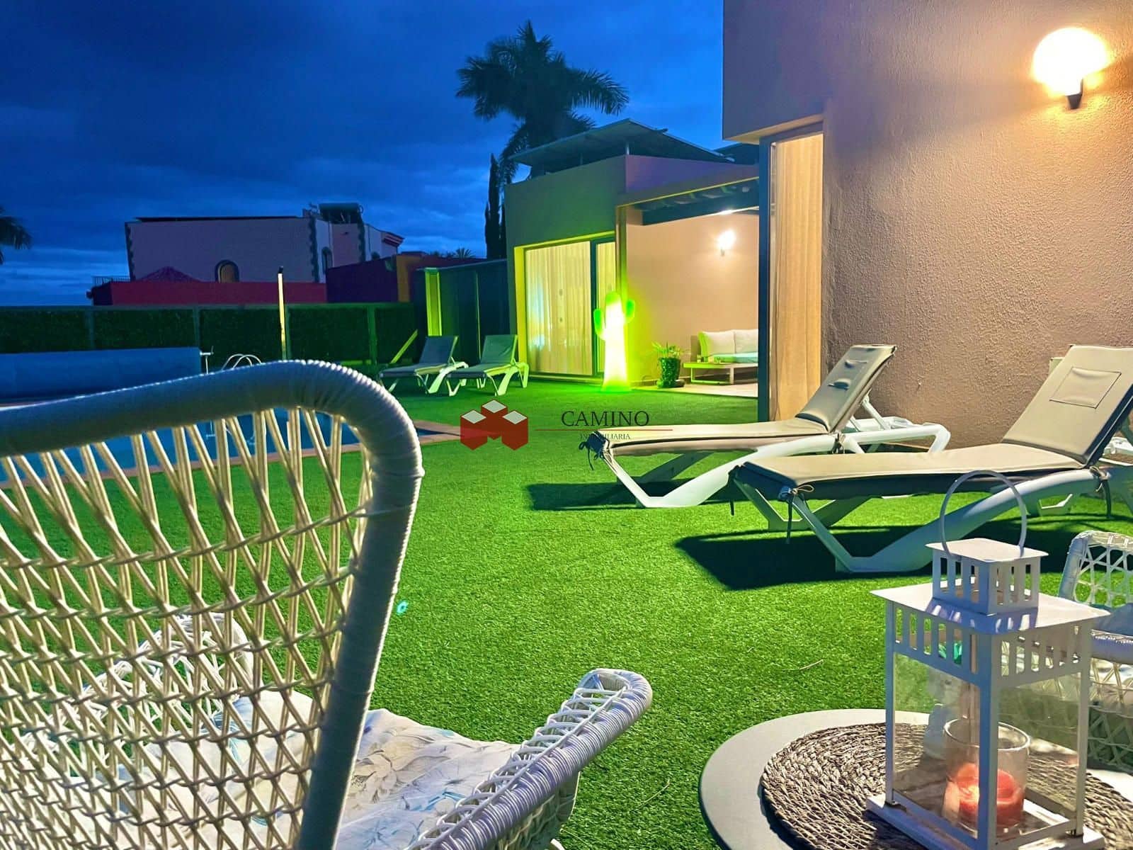Chalet de 2 habitaciones en Salobre Golf en venta con piscina - 850.000 € (Ref: 10062811)