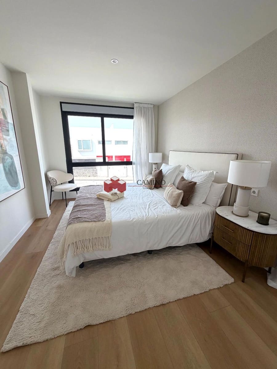 2 bedroom Townhouse for sale in Meloneras with pool garage - € 673,000 (Ref: 10065204)