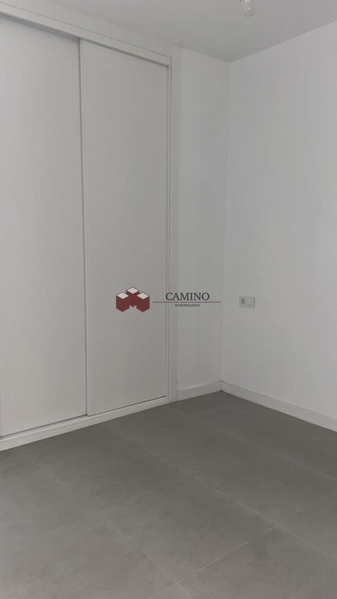 Apartamento para venda em Las Palmas de Gran Canaria - 225 000 € (Ref: 10182036)