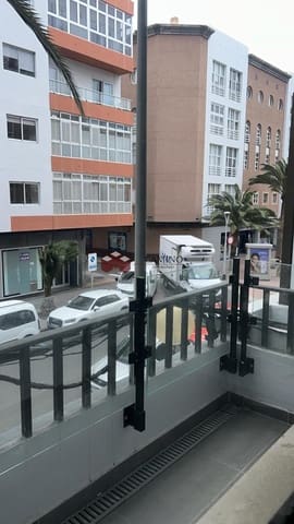 Apartamento para venda em Las Palmas de Gran Canaria - 225 000 € (Ref: 10182036)