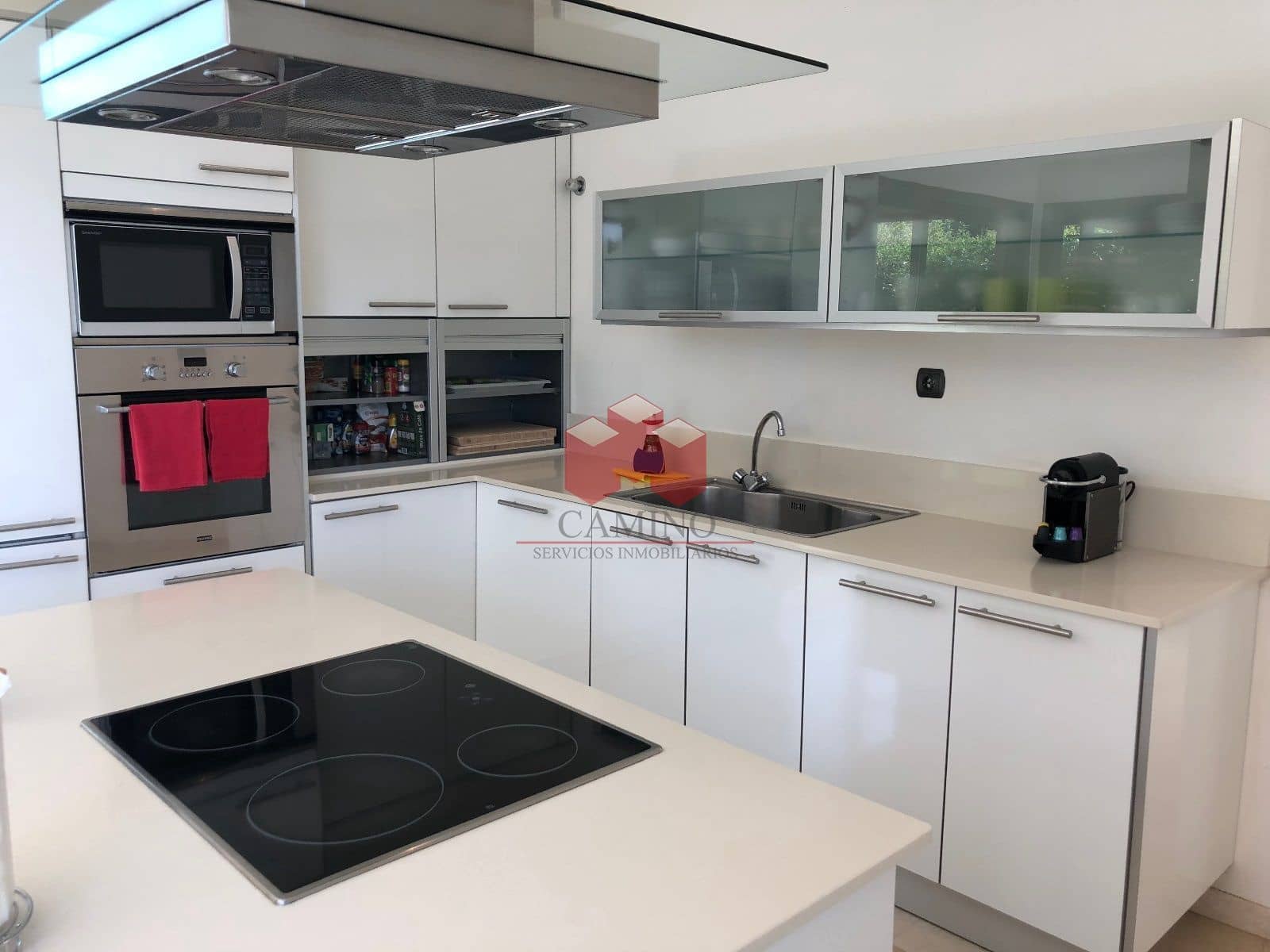 4 Zimmer Villa zu verkaufen in Salobre Golf mit Pool Garage - 1.735.000 € (Ref: 7382376)
