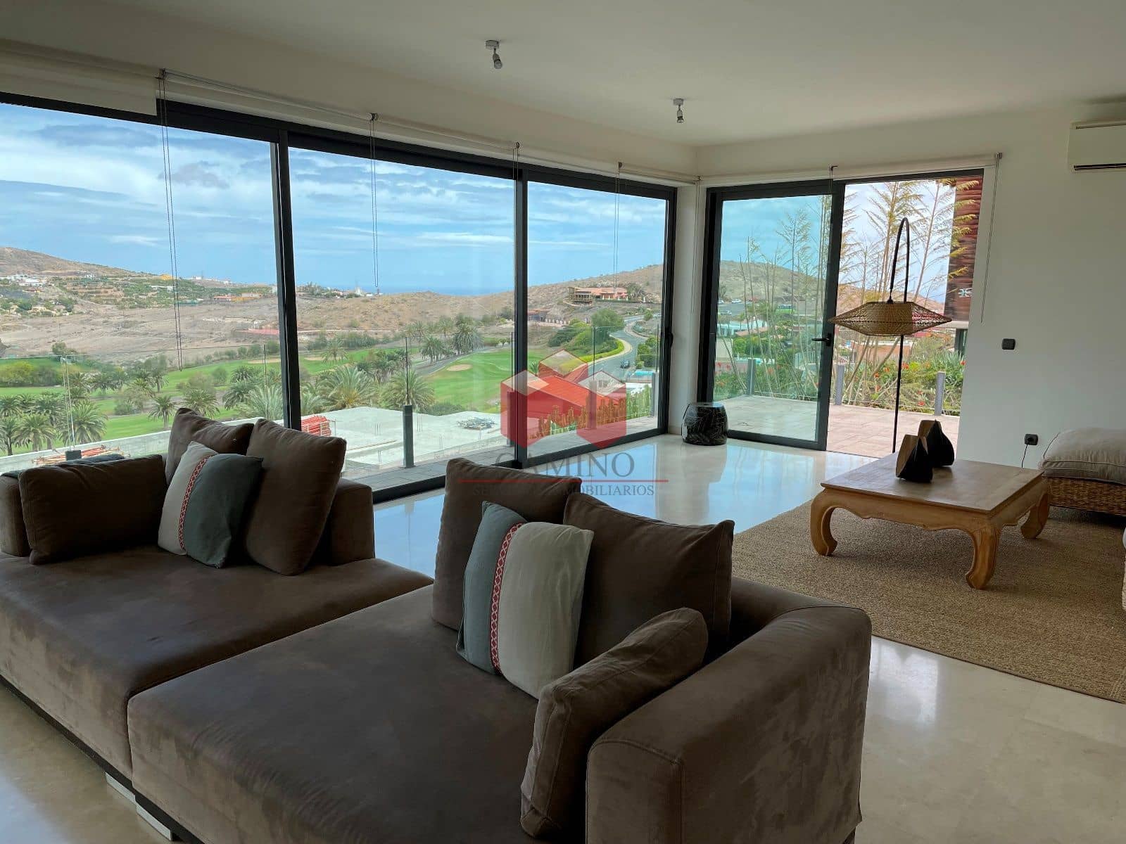 4 Zimmer Villa zu verkaufen in Salobre Golf mit Pool Garage - 1.735.000 € (Ref: 7382376)