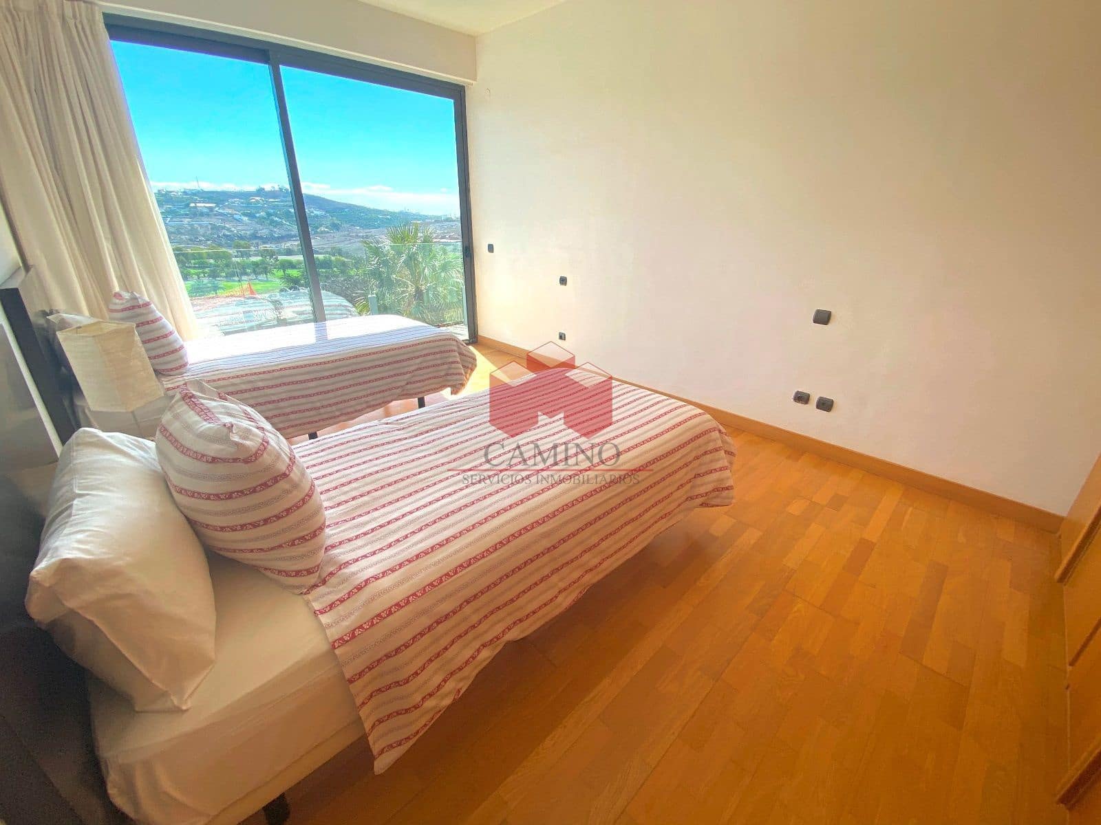 4 Zimmer Villa zu verkaufen in Salobre Golf mit Pool Garage - 1.735.000 € (Ref: 7382376)