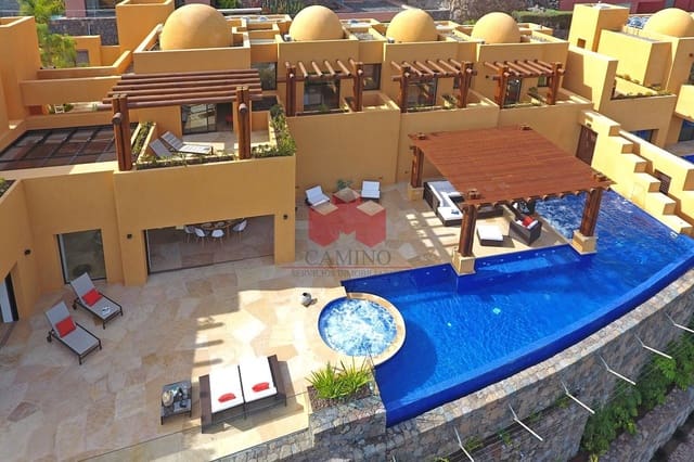 5 quarto Moradia para venda em Salobre Golf, San Bartolomé de Tirajana com piscina garagem - 2 300 000 € (Ref: 7409566)