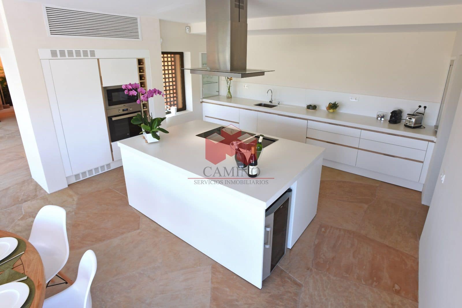 5 quarto Moradia para venda em Salobre Golf com piscina garagem - 2 300 000 € (Ref: 7409566)