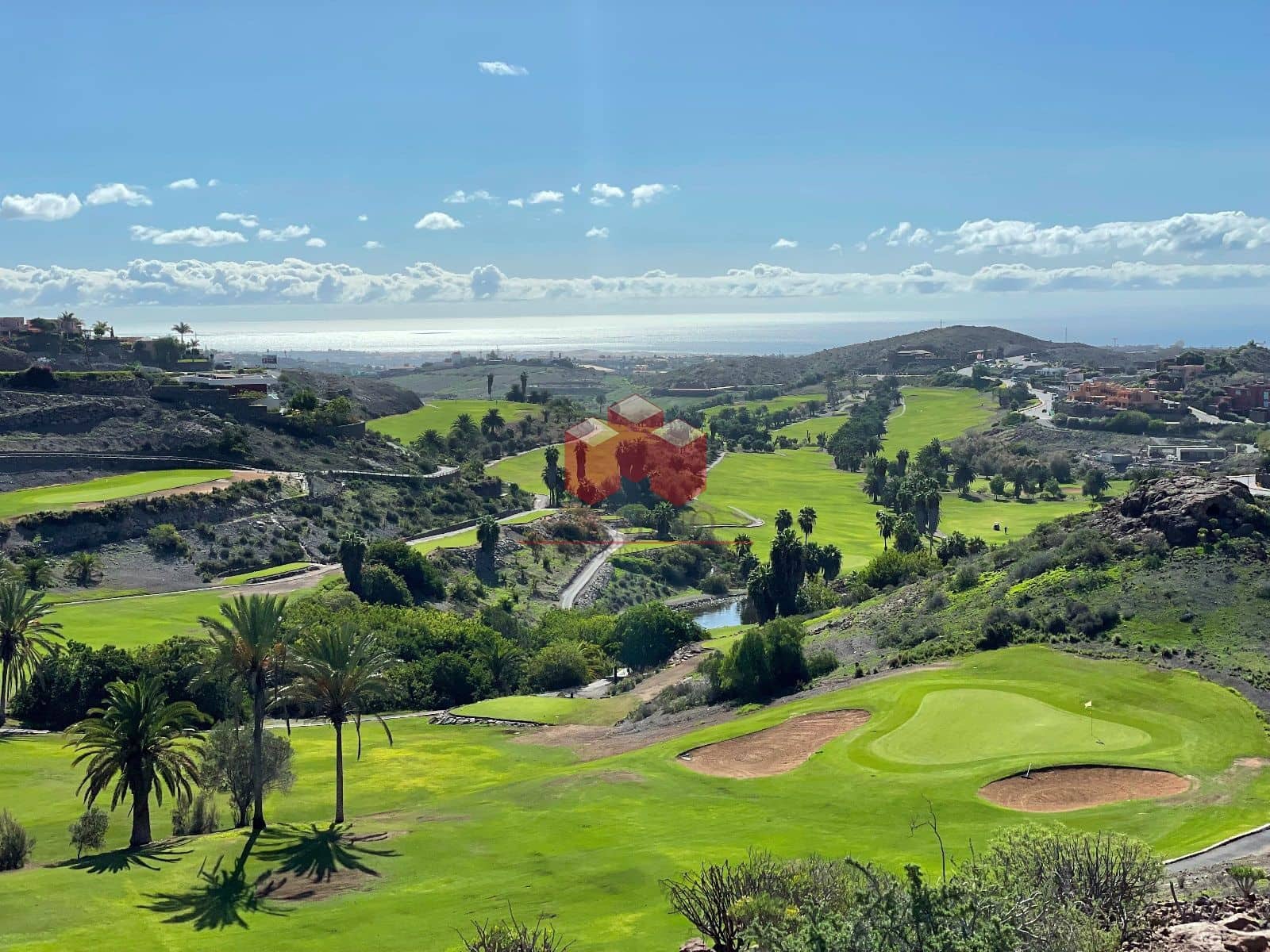 3 soveværelse Villa til salg i Salobre Golf med swimmingpool garage - € 1.829.000 (Ref: 7409570)