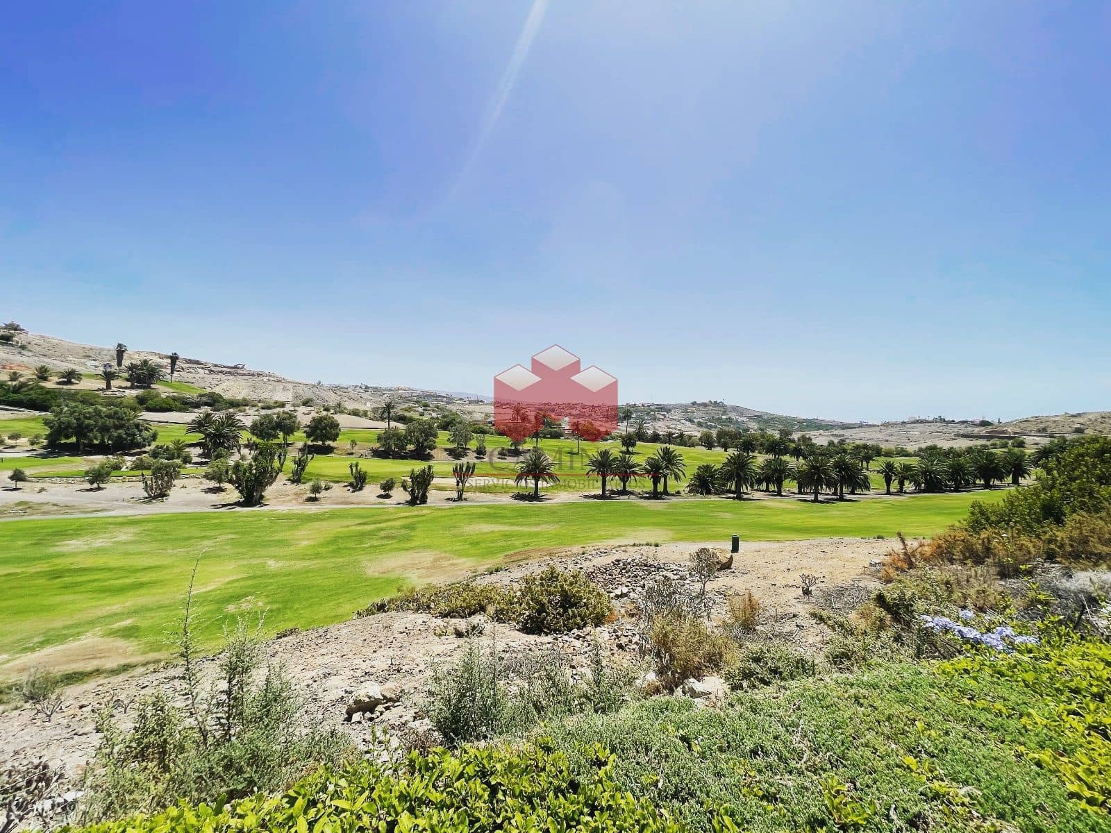 3 soveværelse Villa til salg i Salobre Golf med swimmingpool garage - € 1.829.000 (Ref: 7409570)