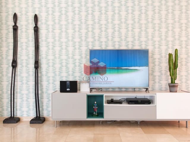 3 quarto Moradia para venda em Salobre Golf, San Bartolomé de Tirajana com piscina garagem - 1 650 000 € (Ref: 7409571)