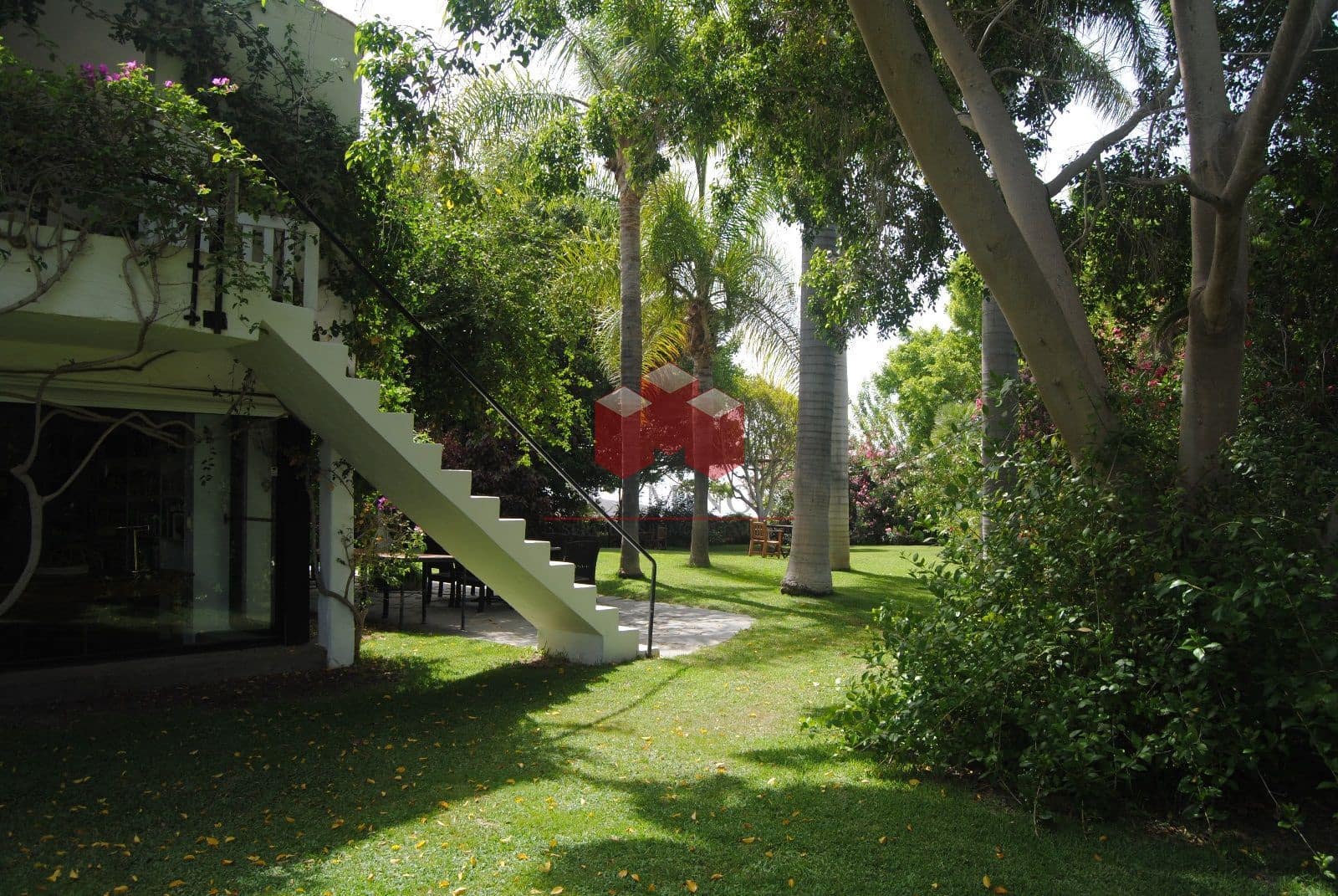 9 quarto Moradia para venda em Monte Leon com piscina - 8 500 000 € (Ref: 7575869)