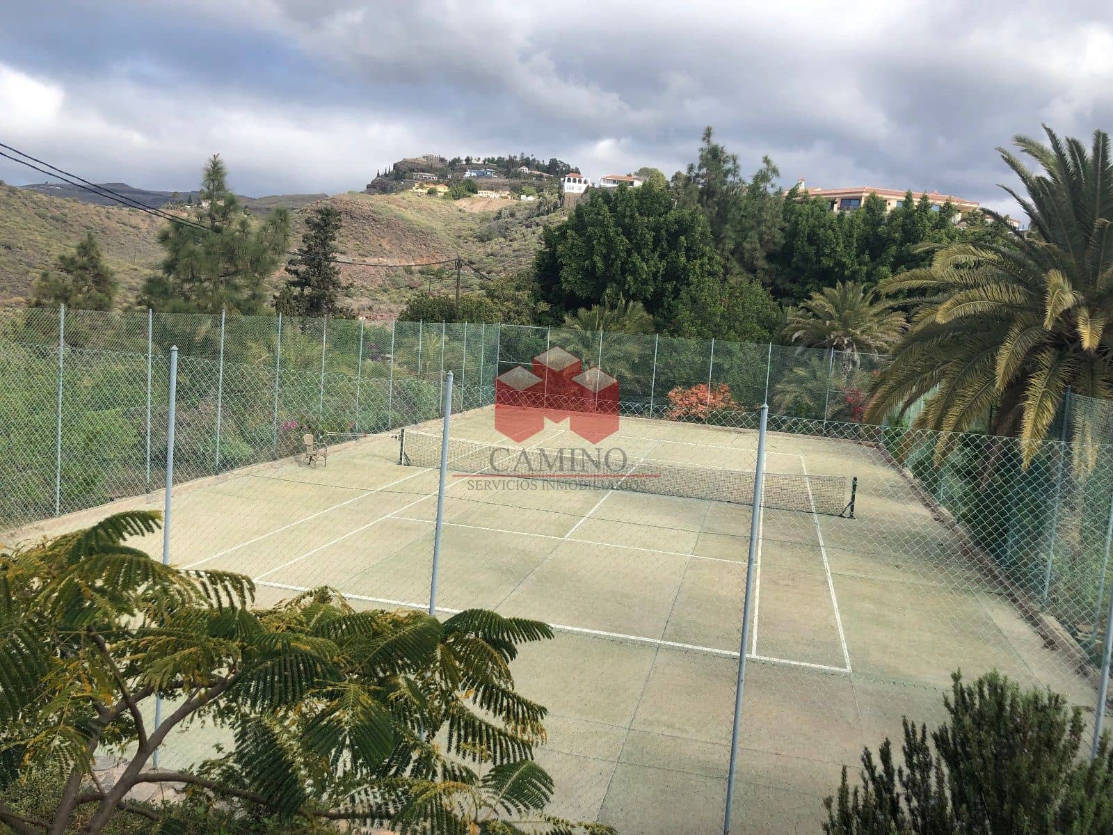9 quarto Moradia para venda em Monte Leon com piscina - 8 500 000 € (Ref: 7575869)