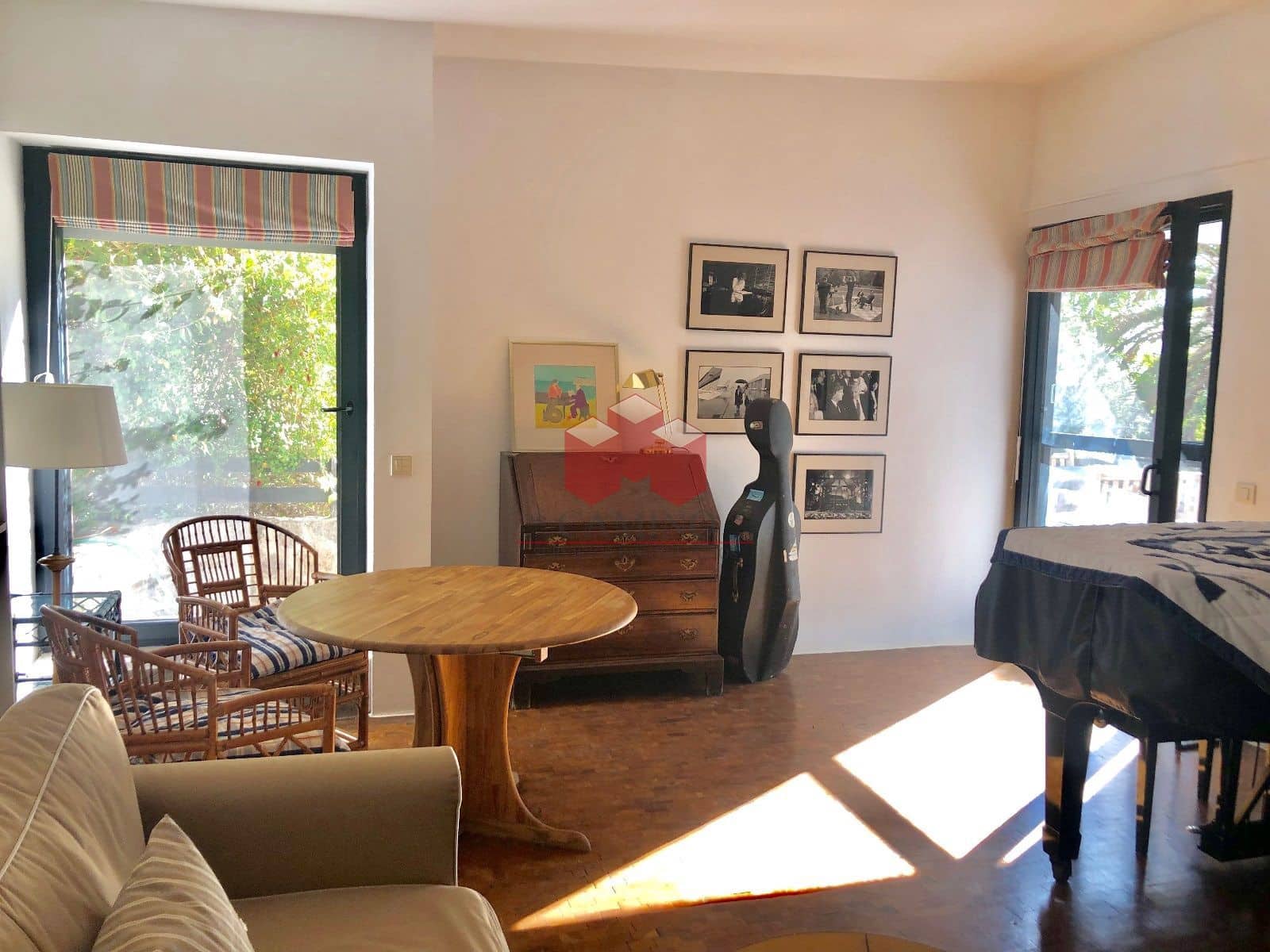9 quarto Moradia para venda em Monte Leon com piscina - 8 500 000 € (Ref: 7575869)
