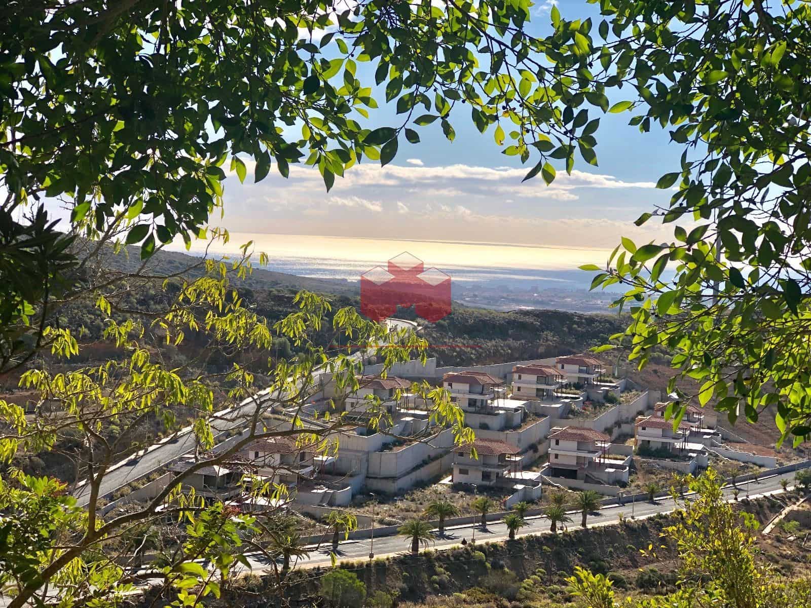 9 quarto Moradia para venda em Monte Leon com piscina - 8 500 000 € (Ref: 7575869)