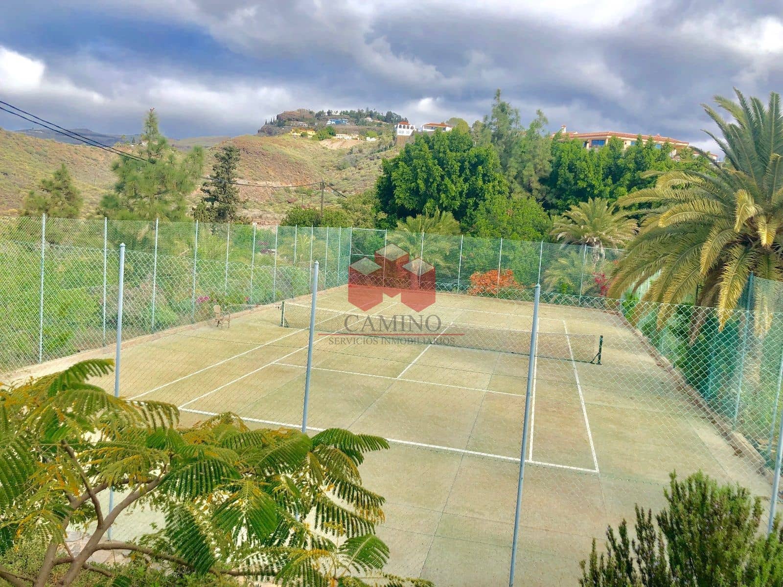 9 quarto Moradia para venda em Monte Leon com piscina - 8 500 000 € (Ref: 7575869)