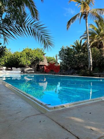 9 quarto Moradia para venda em Monte León, San Bartolomé de Tirajana com piscina - 8 500 000 € (Ref: 7575869)