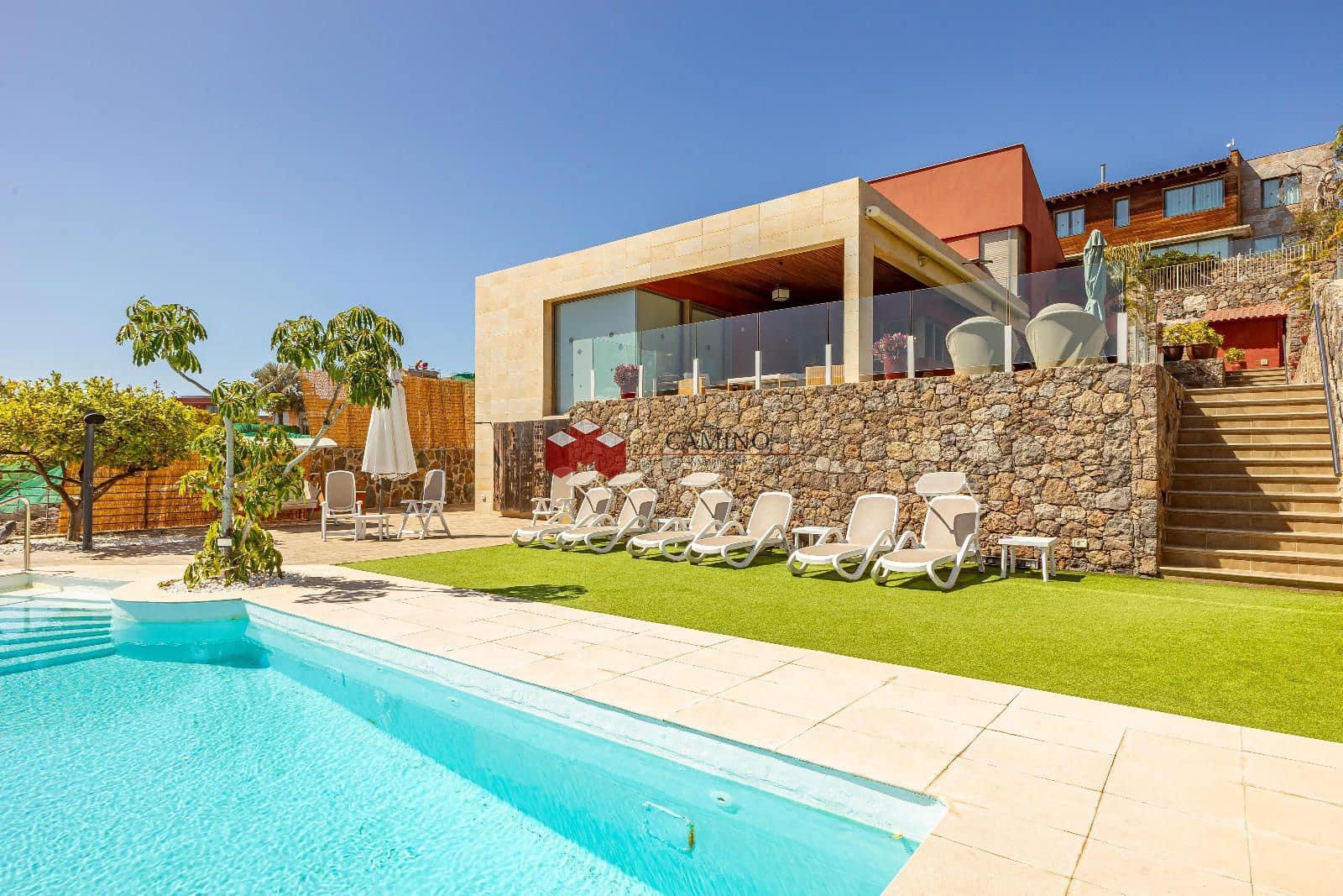 5 sovrum Villa till salu i Salobre Golf med pool garage - 1 665 000 € (Ref: 7689693)