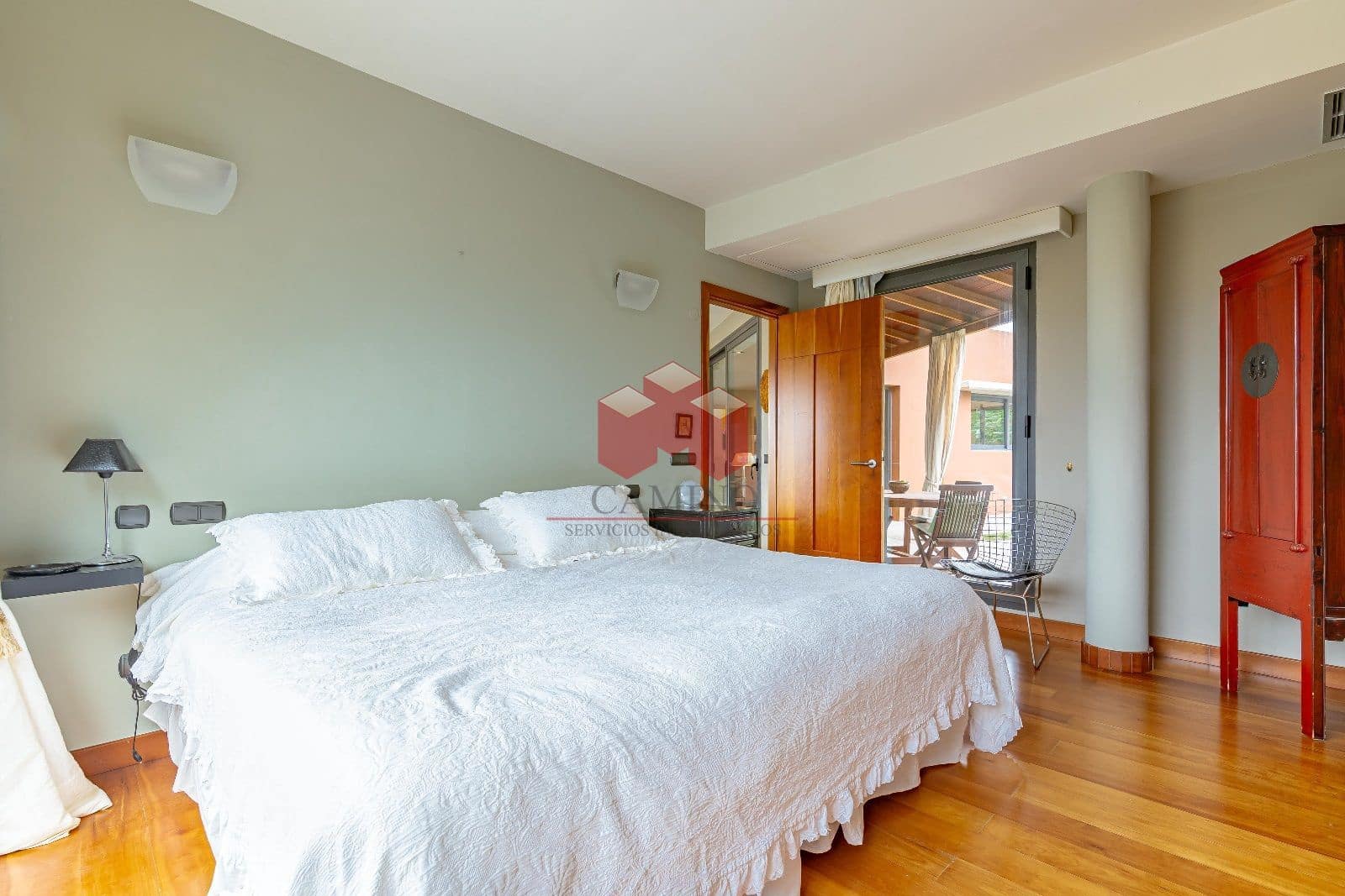 3 soveværelse Villa til salg i Salobre Golf med swimmingpool garage - € 1.495.000 (Ref: 8004702)